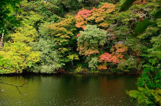 Goshikinuma Lake