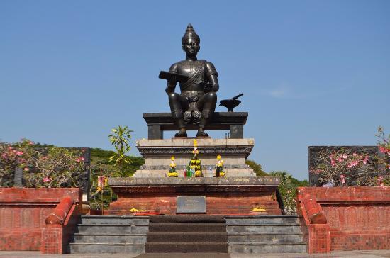 King Ram Khamhaeng Monument