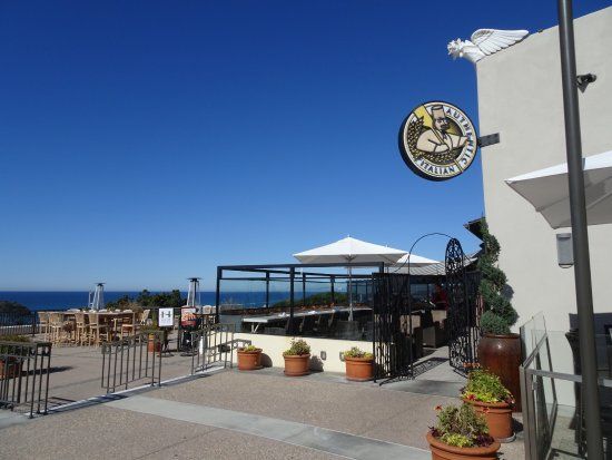 Del Mar Plaza
