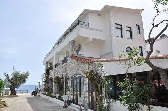 Pisces Restaurant