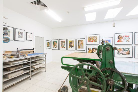 Art Vault Gallery