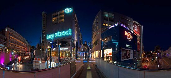 Kompleks handlowy przy Bay Street