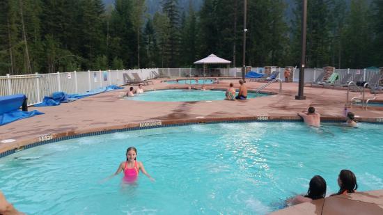 Crazy Creek Resort