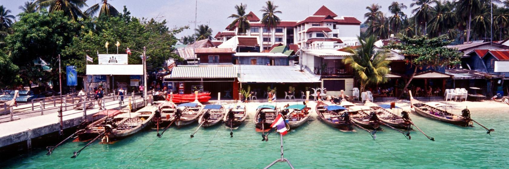 Ao Tonsai Pier