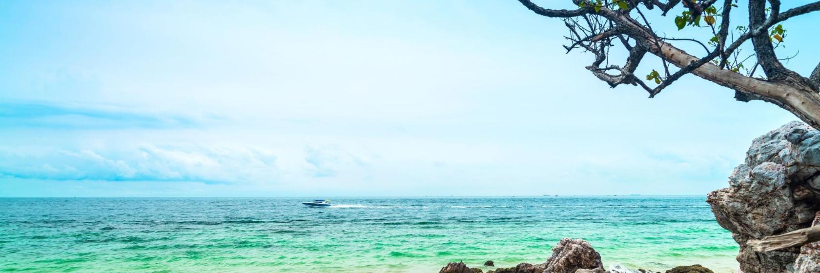Ta-Yai Beach