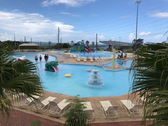 Las Cascadas Aquatic Park