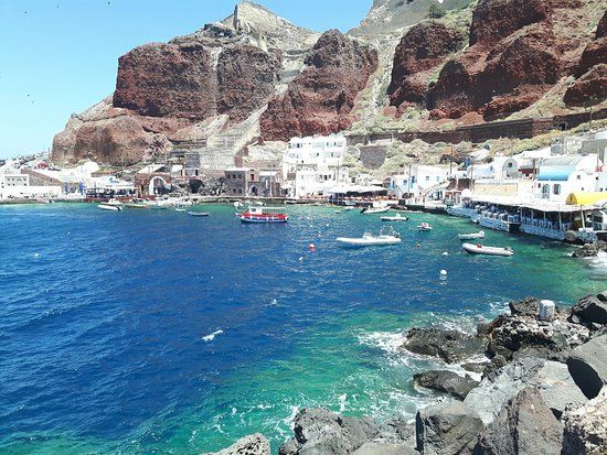 Amoudi Bay