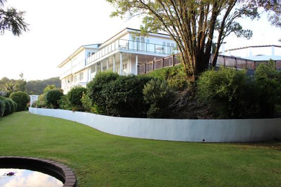 Waitakere Estate